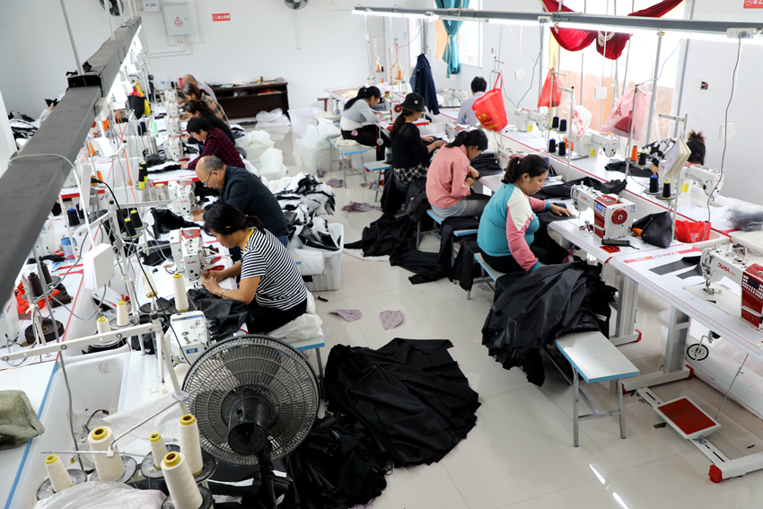 店前镇 鞋服加工撬动特色经济，为乡村振兴注入新活力
